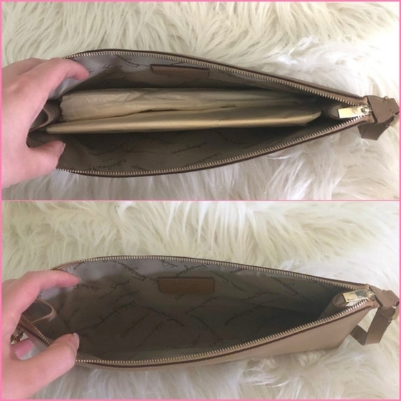 NWT Salvatore Ferragamo Vintage Gancini Pochette - Picture 5 of 8